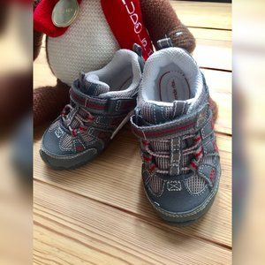 STRIDE RITE |  Sneakers | Toddler 6M